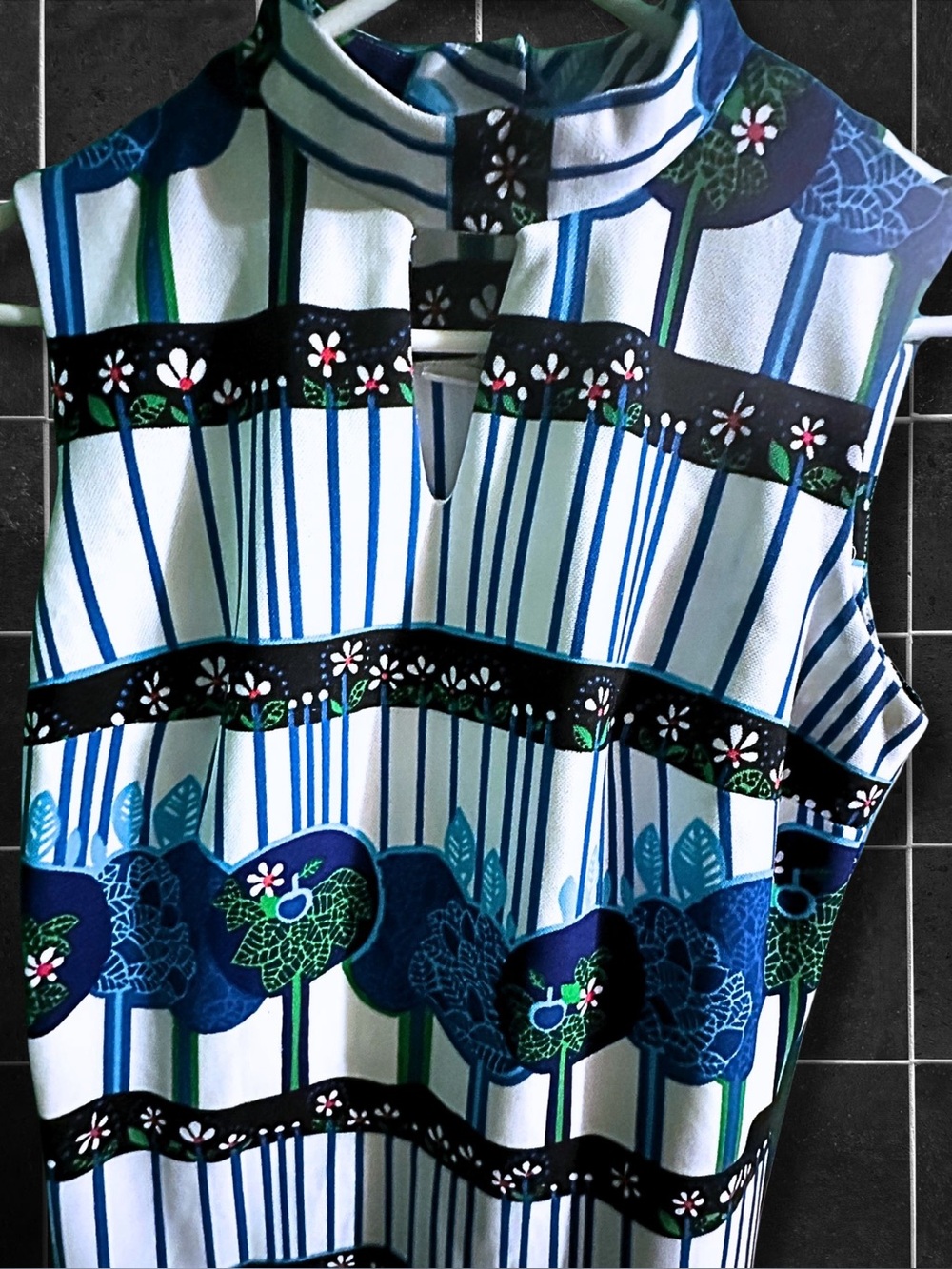 Vintage 1970’s Terry Chicago Blue Floral Maxi Dress - Women's Printed Maxi